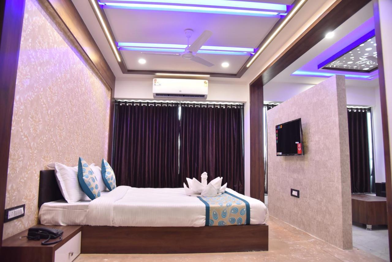 Hotel Savera Inn Morbi Kültér fotó
